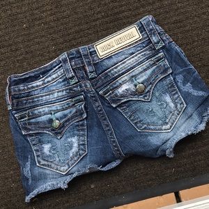 ROCK REVIVAL jean shorts destructed dark wash